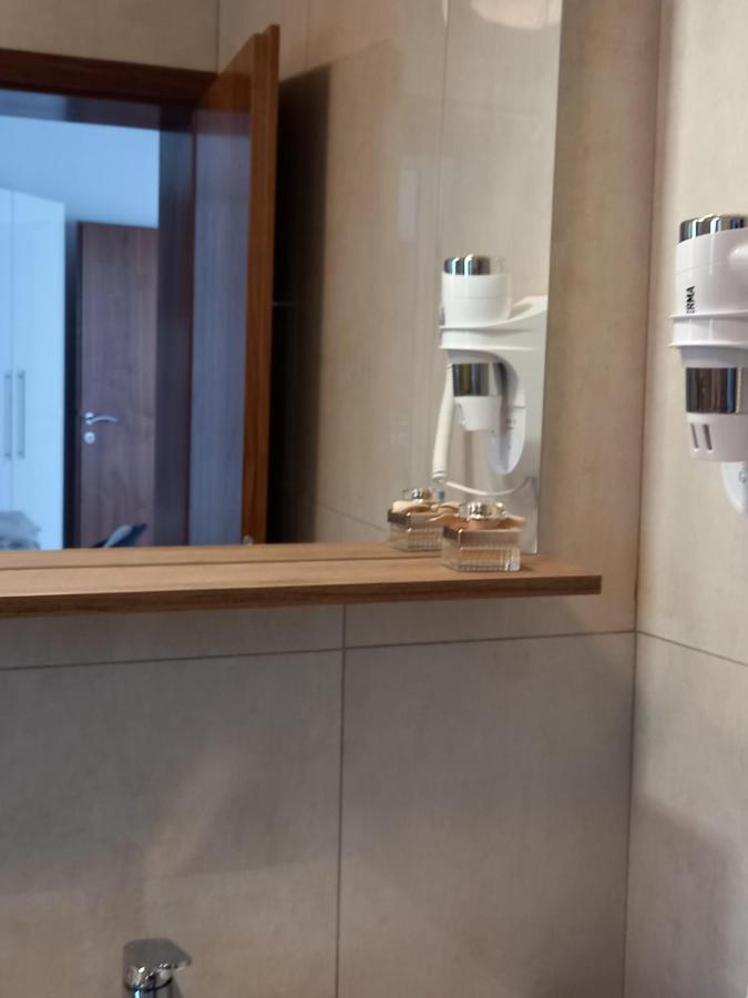 Guest House Garfild 2 Novi Vinodolski Dış mekan fotoğraf